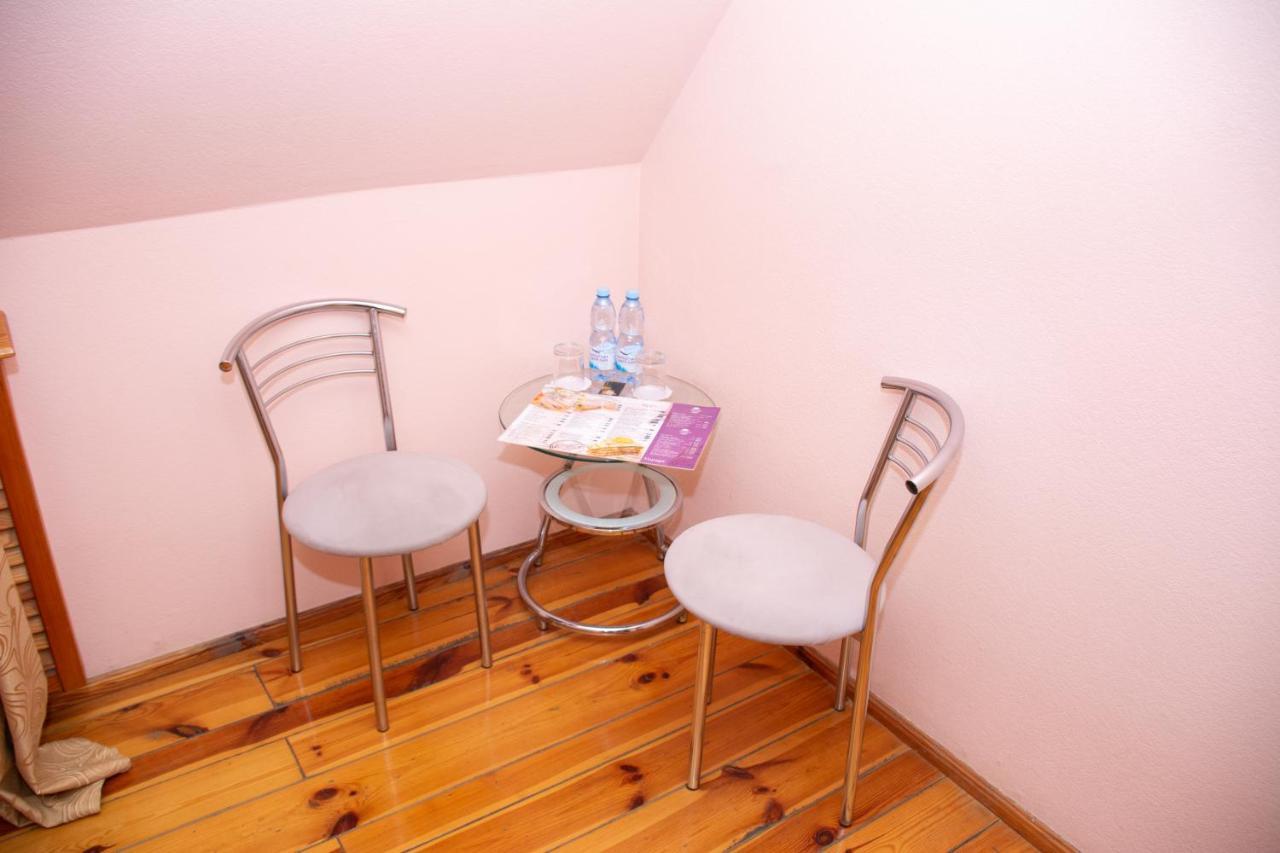 赫尔松 Gostiniy Dvor Non-Stop酒店 外观 照片